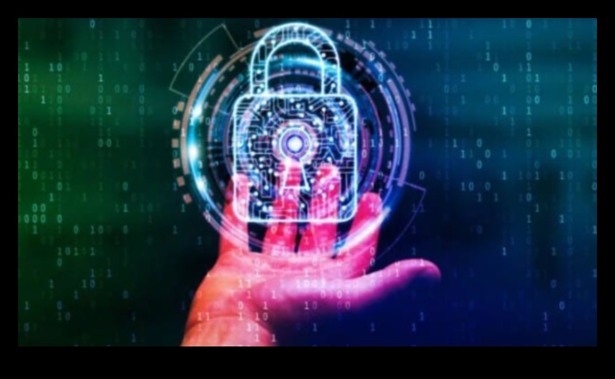 Cyber ​​Sparks: aizdedzes inovācijas digitālajā aizsardzībā