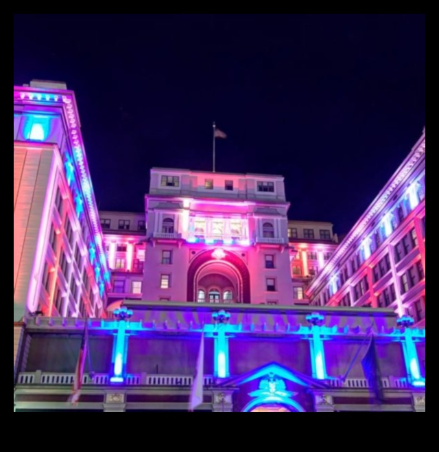 Pilsēta, kas nekad neguļ: nakts skati pilsētas ainavās