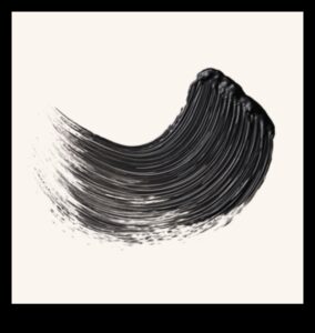 Beyond Black: dinamiskas skropstu tušas krāsas Statement skropstu efektam